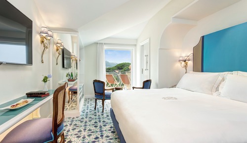Habitación panorámica con 1 cama doble o 2 individuales, balcón, vistas al mar