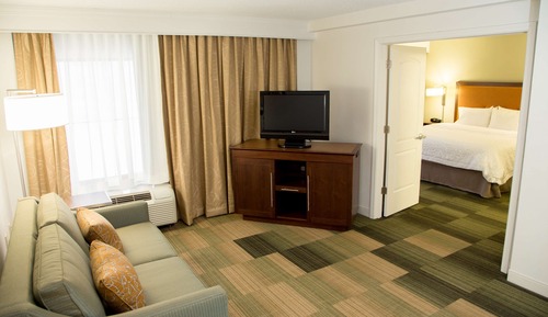 Suite, 1 cama de matrimonio grande con sofá cama, bañera de hidromasaje