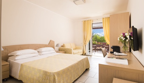 Habitación Premium, vistas a la piscina