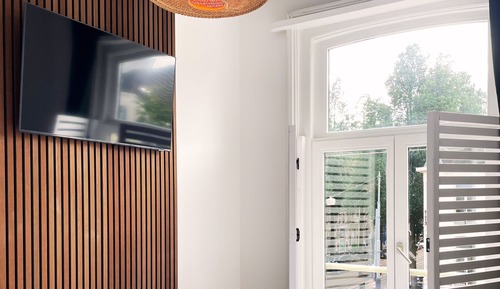 Habitación tradicional con 2 camas individuales, varias camas