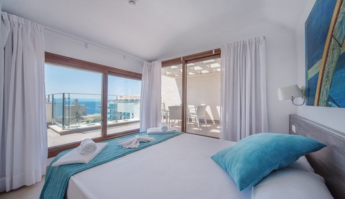 Apartamento, 3 habitaciones, vistas al mar