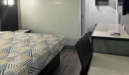 Habitación estándar, 1 cama de matrimonio grande, accesible para personas con discapacidad