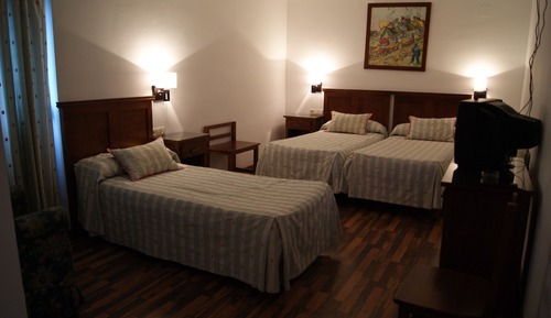 Habitación cuádruple estándar