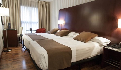 Habitación Doble con Cama Supletoria