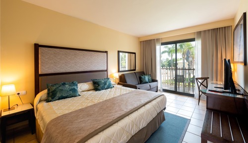 Habitación Standard 1 adulto (entradas incluidas Port Aventura y 1 entrada Ferrari Land)