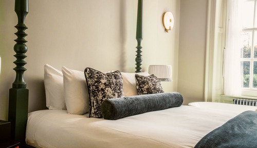Cressy Marks Suite