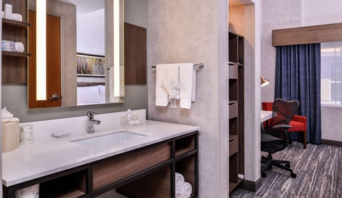 Suite, 1 habitación, balcón