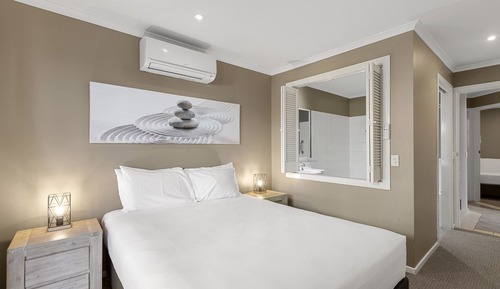 Apartamento, 2 habitaciones, vistas al jardín
