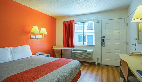 Habitación estándar, 1 cama de matrimonio, accesible para personas con discapacidad, no fumadores