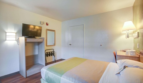 Habitación estándar, 1 cama de matrimonio grande, fumadores
