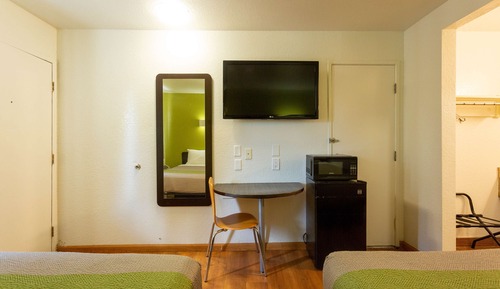 Habitación estándar, 2 camas dobles, no fumadores