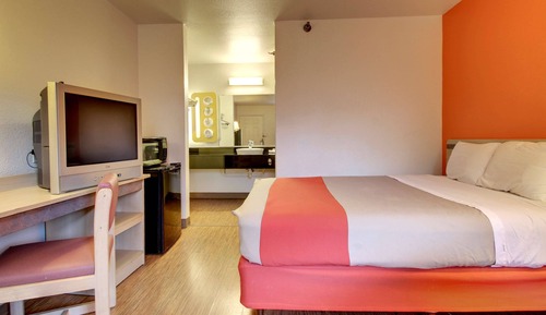 Habitación estándar, 1 cama de matrimonio, accesible para personas con discapacidad, no fumadores