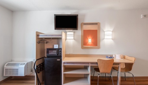 Habitación Deluxe, 1 cama de matrimonio, fumadores, frigorífico y microondas