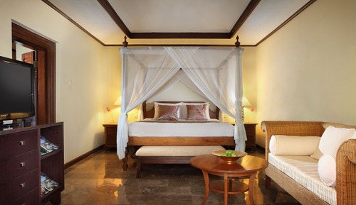 Santrian Club - Adult Only