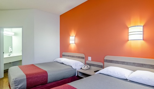 Suite estándar, 2 camas de matrimonio, no fumadores