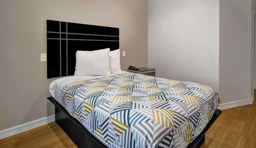 Habitación estándar, 1 cama de matrimonio grande, accesible para personas con discapacidad