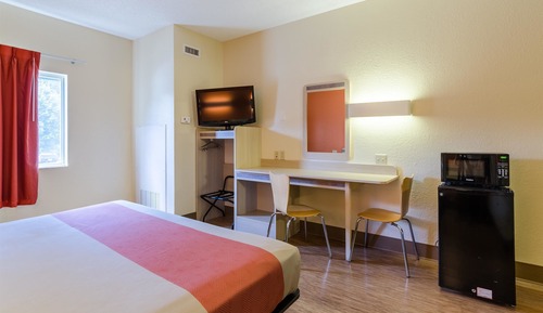 Habitación estándar, 1 cama de matrimonio grande, accesible para personas con discapacidad