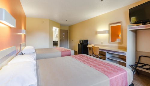 Habitación estándar, 2 camas de matrimonio, fumadores
