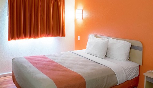 Habitación estándar, 1 cama de matrimonio, accesible para personas con discapacidad, no fumadores