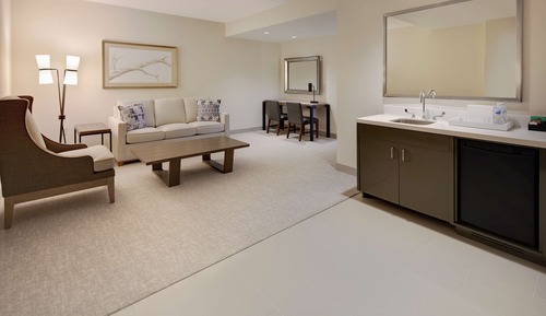Suite, 1 cama de matrimonio grande, accesible para personas con discapacidad, balcón (Bathtub)