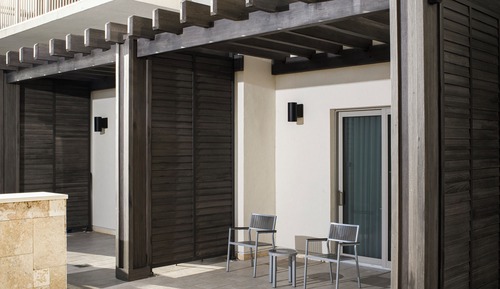 Suite, 1 cama de matrimonio grande, patio (2 Rooms)