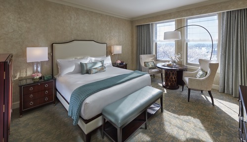 Deluxe King Room