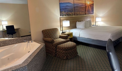 Suite, 1 cama de matrimonio grande, no fumadores, bañera de hidromasaje