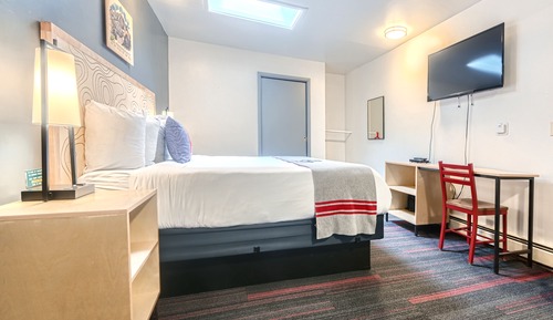 Habitación estándar doble, 1 cama de matrimonio grande, cocina básica