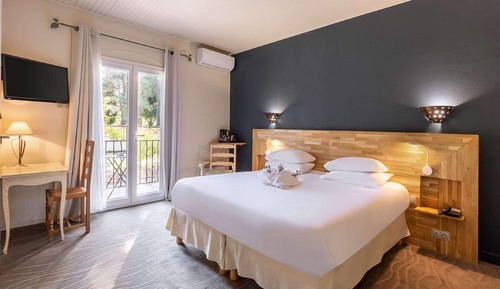 Habitación ejecutiva, 1 cama doble, balcón, vistas al jardín (Twin bed on request)
