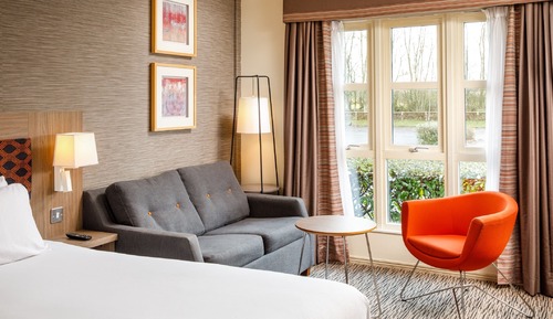 Habitación estándar, 1 cama de matrimonio grande con sofá cama