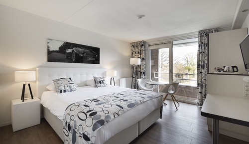 Habitación superior, vistas al lago