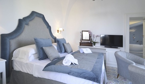 Habitación exclusiva, terraza, vistas al mar