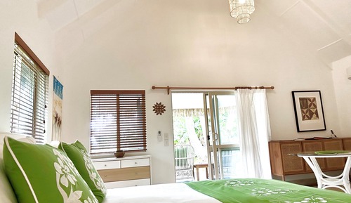 Bungalow de diseño, vistas al jardín