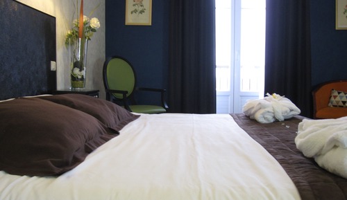 Habitación con 1 cama doble o 2 individuales