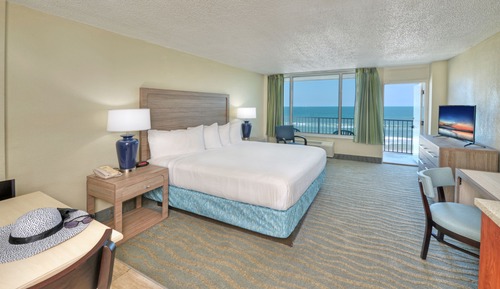 Oceanfront King Studio