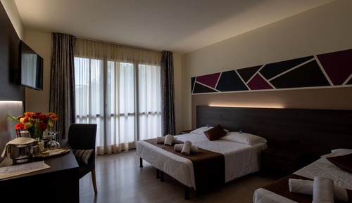 Habitación triple clásica