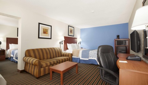 Suite, 2 camas dobles, no fumadores (Efficiency)