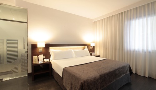 Suite, 1 cama de matrimonio grande con sofá cama, balcón