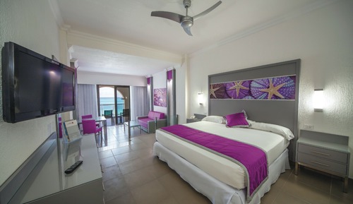 Suite junior, vistas al mar (B2C-US)