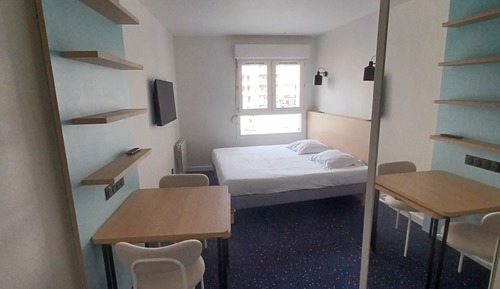 Estudio Confort, 1 cama de matrimonio, no fumadores, cocina básica