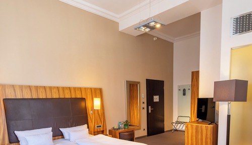 Habitación superior con 1 cama doble o 2 individuales