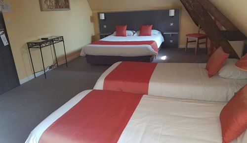 Habitación cuádruple Confort