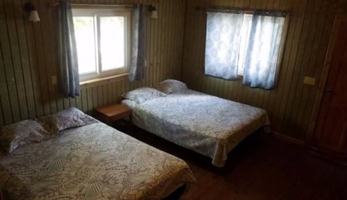 Habitación básica, 2 camas de matrimonio, vistas al mar