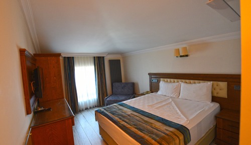 Habitación con 1 cama doble o 2 individuales