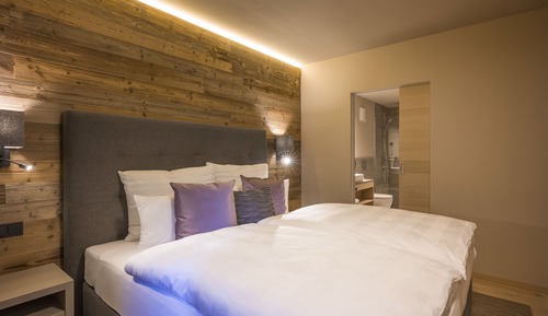 Apartamento de lujo, 3 habitaciones, sauna (pay 140 EUR cleaning fee at check-in)