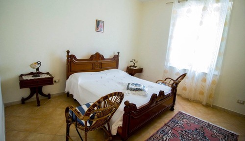 Habitación doble, baño privado (external)