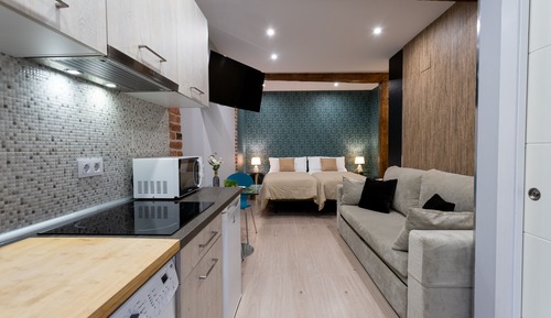 Estudio, baño privado (VERDE)