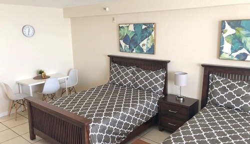 Suite estudio superior, 2 camas dobles, vistas al mar, frente al mar