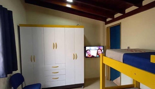 Apartamento familiar, 1 habitación, cocina, vistas al jardín