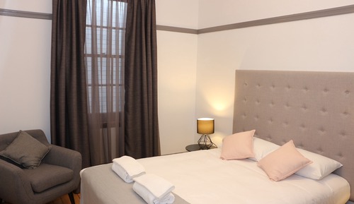 Habitación estándar, 1 cama de matrimonio, baño compartido